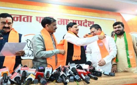 कांग्रेस छोड़ भाजपा में शामिल हुए सैयद जाफर समेत 64 कांग्रेस नेता