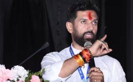 बिहार में राष्ट्रीय जनता दल के घोषणा पत्र पर सियासत शुरू