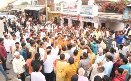 करण भूषण सिंह के काफिले में फायरिंग