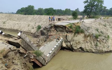 बिहार में बारिश का कहर, एक के बाद एक तीन पुल ढहे, कई गांवों से टूटा सम्पर्क