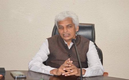 कलेक्टर की पहल पर अब शहर में लगेगा यूनीफॉर्म मेला, गारमेंट क्लस्टर में 27 से 31 तक होगा आयोजन, सस्ती मिलेंगी स्कूली बच्चों की ड्रेस