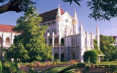 अगली सुनवाई तक निजी स्कूलों पर कोई कार्रवाई न करें