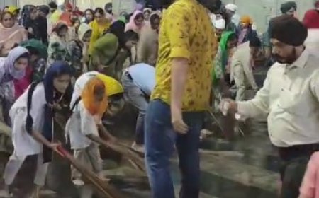 छोटी उम्र से ही सीख रहे सेवादारी का पाठ 