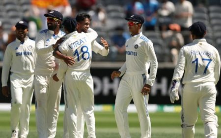 टीम इंडिया ने रचा इतिहास, पहले टेस्ट मैच में ऑस्ट्रेलिया को हराया