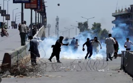 इस्लामाबाद में हालत हुए बेकाबू,झड़प में नौ की मौत,सेना तैनात