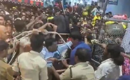 वेंकटेश्वर स्वामी मंदिर में मची भगदड़, 6 श्रद्धालुओं की मौत, 40 घायल