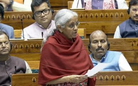 लोकसभा में नया आयकर बिल 2025 पेश, विधेयक में 536 धाराएं, 23 अध्याय और 622 पन्ने