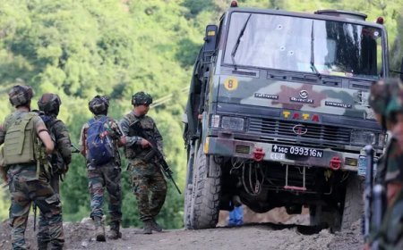 रजौरी में सेना की गाड़ी पर आतंकियों ने किया हमला