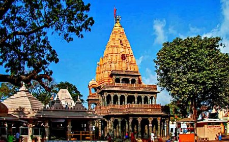 महाकालेश्वर मंदिर अवैध दर्शन मामले में चार्जशीट दाखिल, 10 आरोपी गिरफ्तार