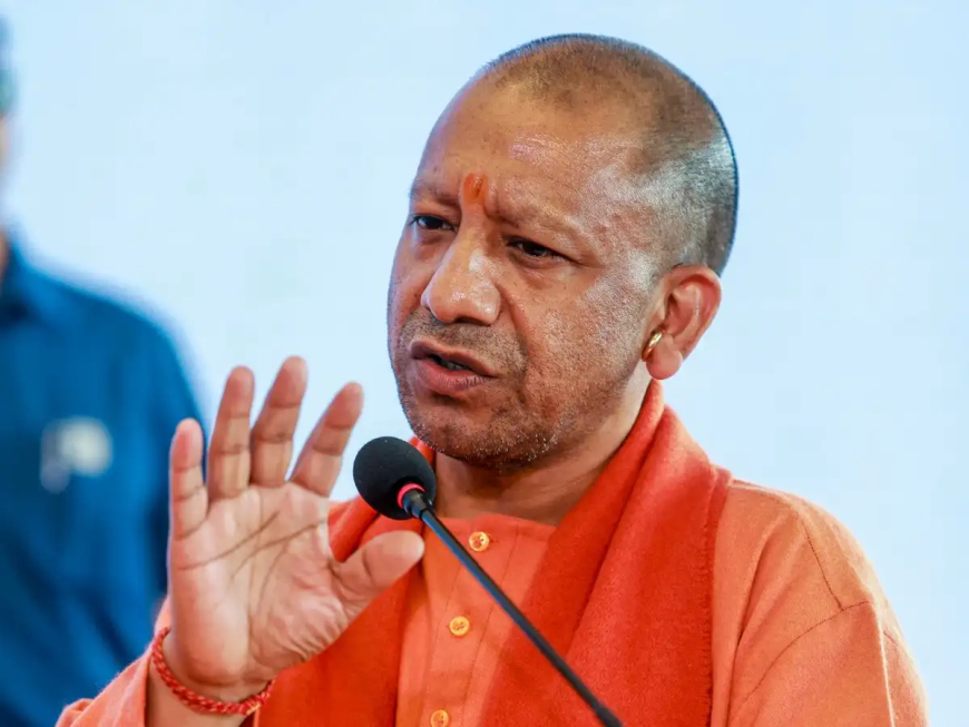 मुख्यमंत्री योगी ने लोगों से की अपील, कहा-सेना का हौसला बढ़ाएं और अफवाहों पर ध्यान न दें