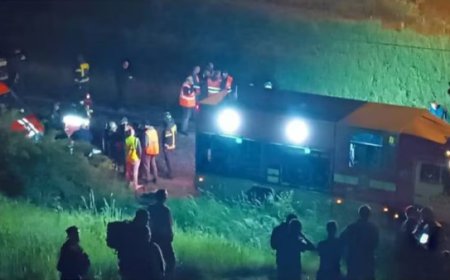 रूस में यात्री ट्रेन हुई डिरेल, 7 की मौत, 30 से ज्यादा लोग घायल