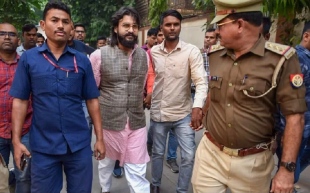 अब्बास अंसारी को दोहरा झटका- एक दिन पहले मिली सजा, अब गई विधायकी