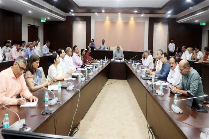 मध्य प्रदेश में सरकारी कर्मचारियों की पदोन्नति को लेकर बड़ा फैसला, 31 जुलाई तक होंगे प्रमोशन