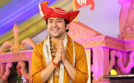 धीरेंद्र कृष्ण शास्त्री ने लंदन में बढ़ाया भारत का मान, ब्रिटिश संसद में गूंजी हनुमान चालीसा