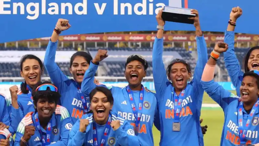 भारतीय महिला क्रिकेट टीम ने अपने नाम की वनडे सीरीज, कप्तान हरमनप्रीत और क्रांति गौड़ ने निभाई अहम भूमिका